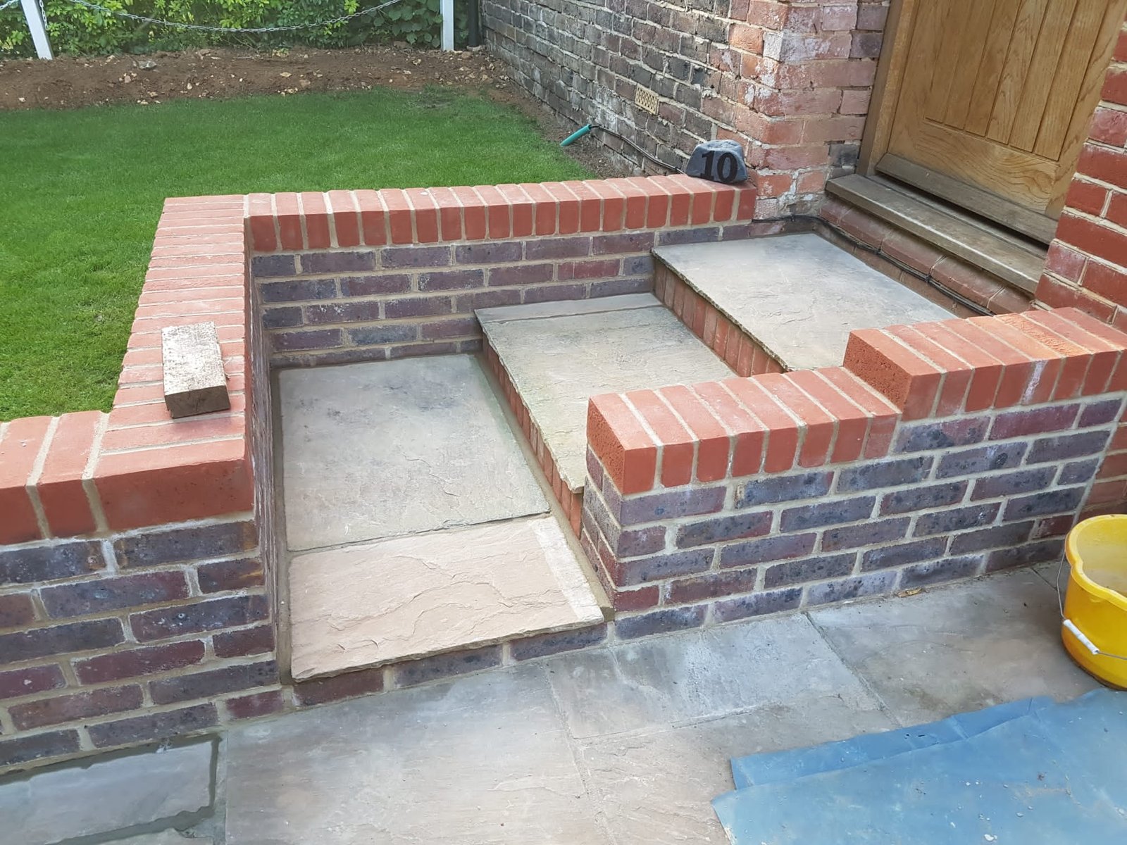 2b939074-f510-40e2-a4ab-4ec4e7792bcb